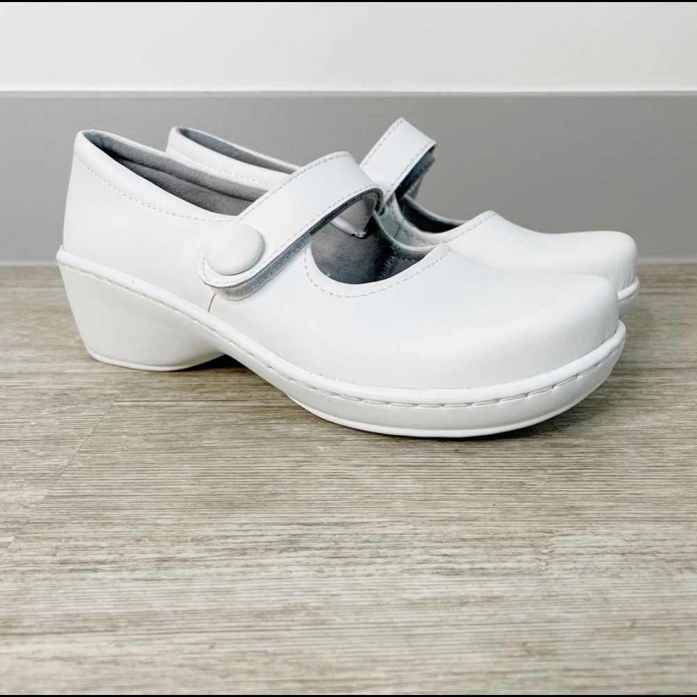 KLOGS Ashley Mary Jane Shoes White 7 Nursing